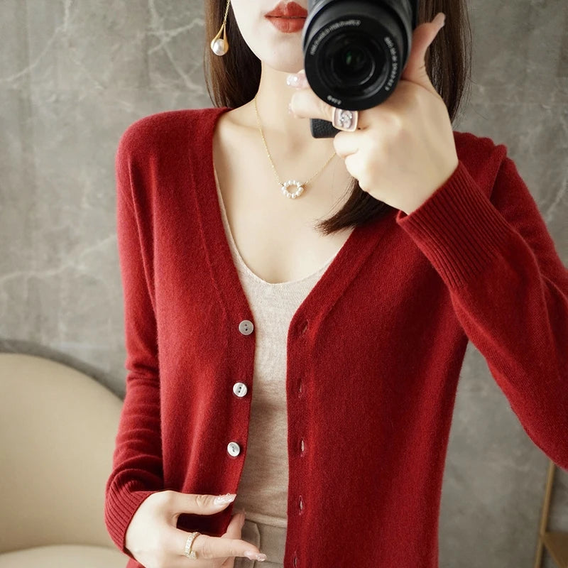 2024 New V-Neck Temperament Small Fragrant Wind Women Loose Sweater Sweater All Sweater Coat Special Offer Cardigan ZHI D035