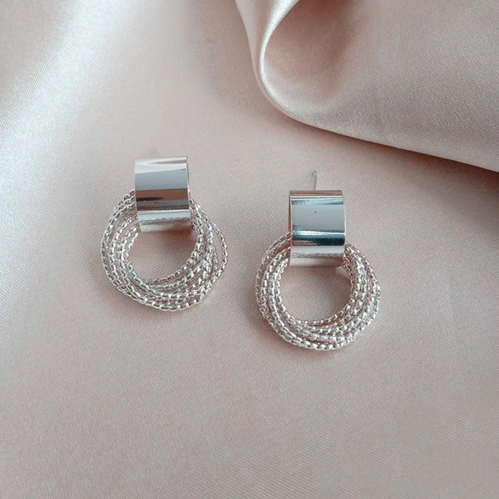 2pc Thread Ring Women Fashion Trend Light Luxury and Simple Earrings Outdoor Travel Carnival Banquet Party Holiday Dressing Gift