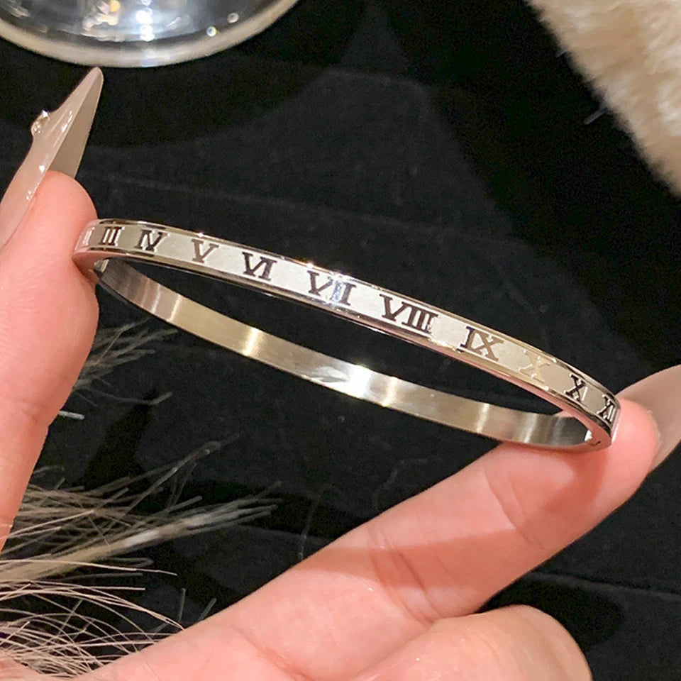 18K Gold Plated Roman Numeral Stainless Steel Bracelet