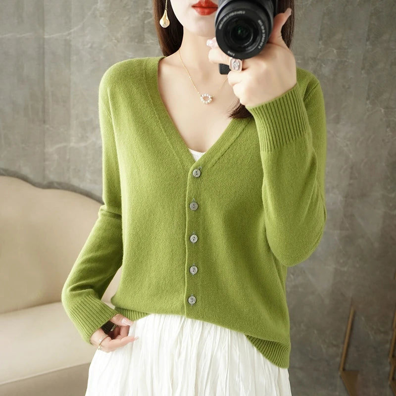 2024 New V-Neck Temperament Small Fragrant Wind Women Loose Sweater Sweater All Sweater Coat Special Offer Cardigan ZHI D035
